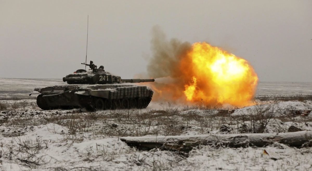 Guerra Ucraina Russia, Kiev: “Più di 40 soldati ucraini e circa 10 civili sono stati uccisi”. Il comando militare ucraino parla di 50 militari russi morti nella regione di Lugansk