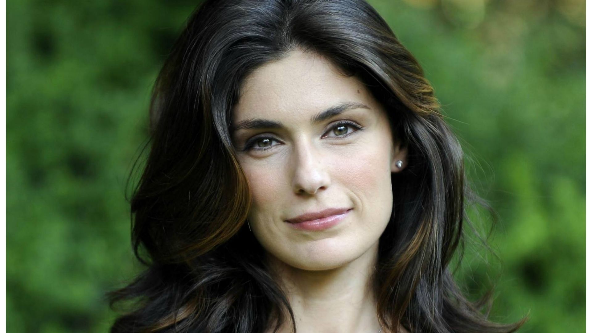 Anna Valle: fiction, età, figli, marito, malattia e film dell’ex Miss Italia