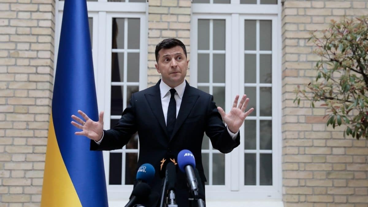 Presidente dell’Ucraina, chi è Volodymyr Zelensky? Da comico a nemico di Putin: moglie, famiglia e partito