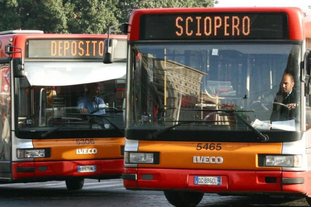 Braccia incrociate in Atac, domani trasporti a rischio caos