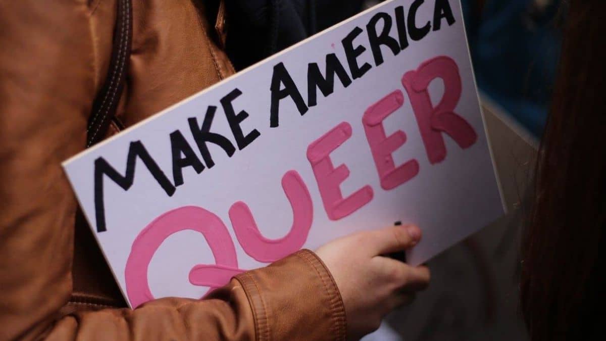 Queer, significato e definizione nella cultura lgbt: si riferisce a uomo o donna?