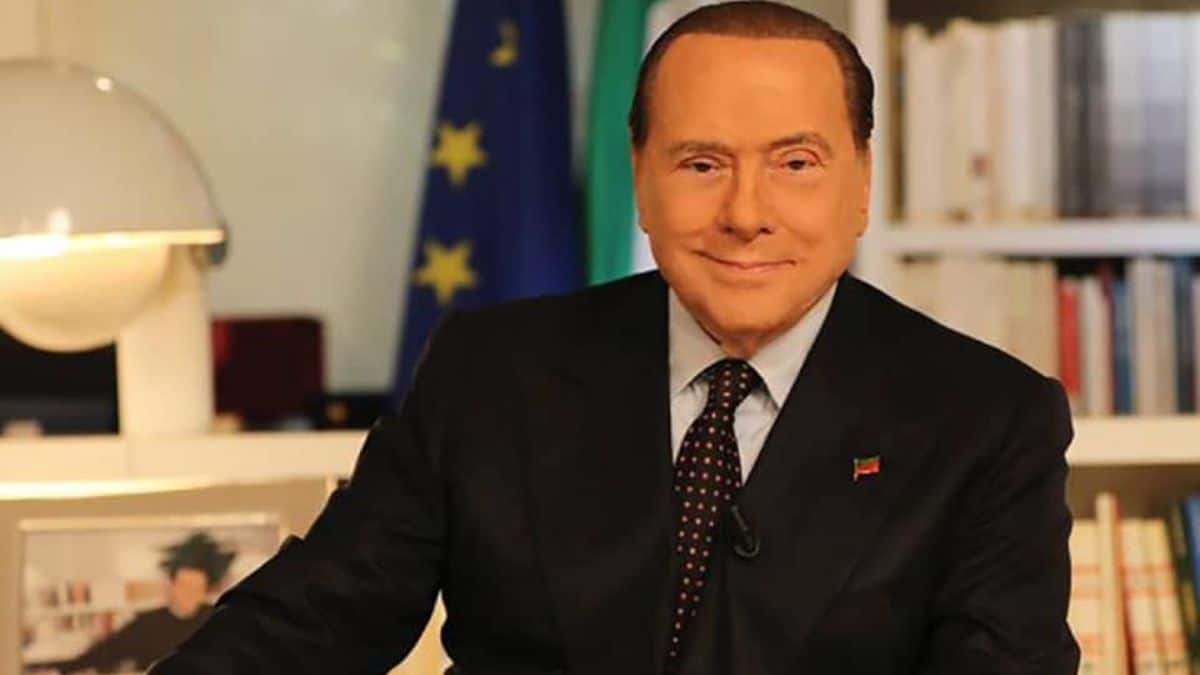 Russia-Ucraina, Berlusconi tik tok