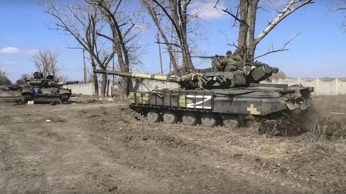Assalto finale nel Donbass: la Russia di Putin sta davvero preparando l’ultimo attacco all’Ucraina?