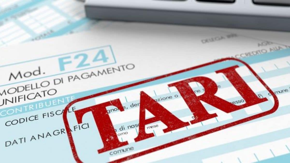 Tari 2022, importo in calo in molte città italiane: le novità e le scadenze