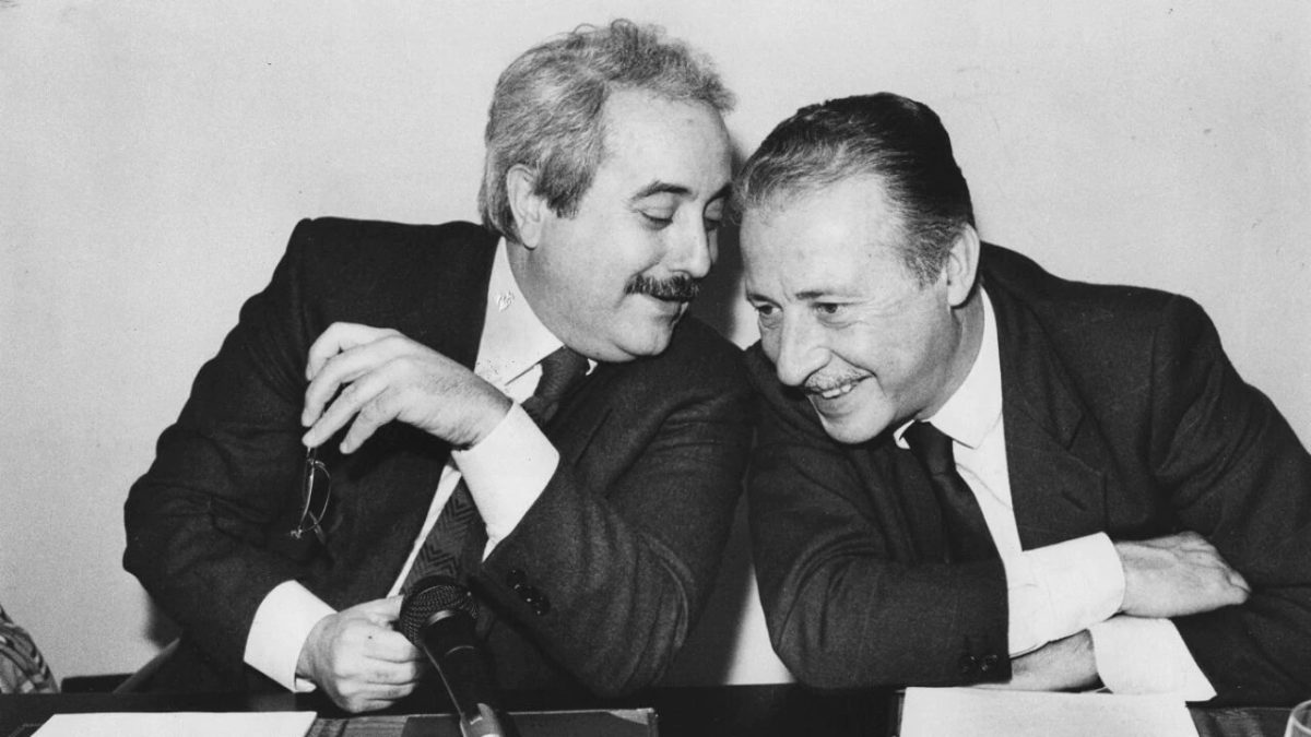 Borsellino si gira nella tomba