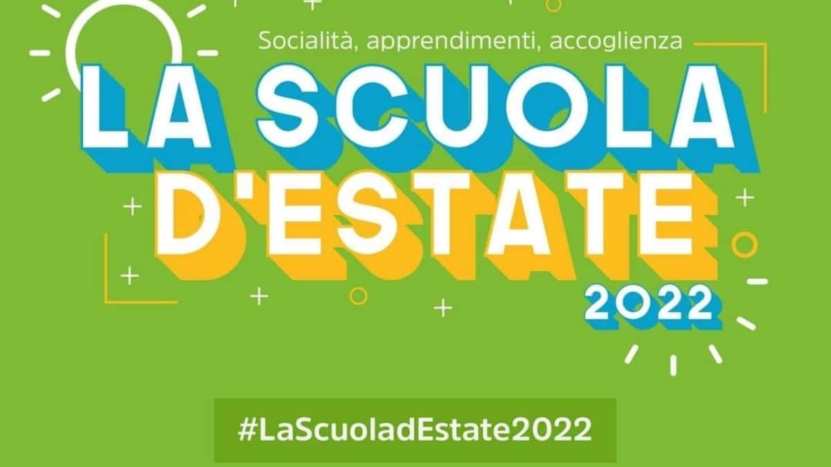 Piano estate 2022: scuole aperte per studenti italiani e per gli ucraini. Come funzionerà?