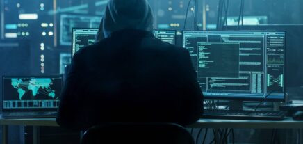 Massiccio attacco hacker. Colpita anche l’Italia