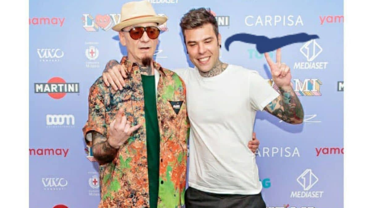 Fedez e J-Ax, concerto 2022 in piazza Duomo a Milano: ospiti, dove vedere in tv e in streaming, cosa sapere sull’evento benefico