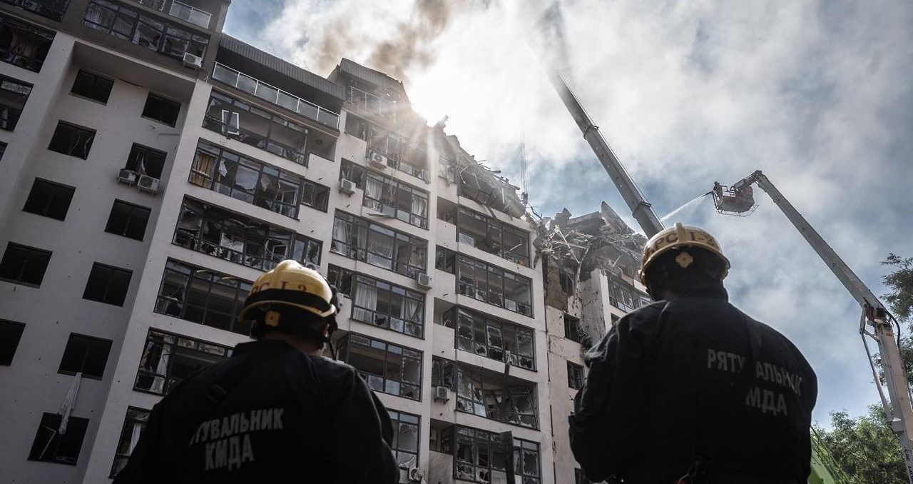 Bombe e referendum in Donbass, la Russia accelera le operazioni nel Sud dell’Ucraina