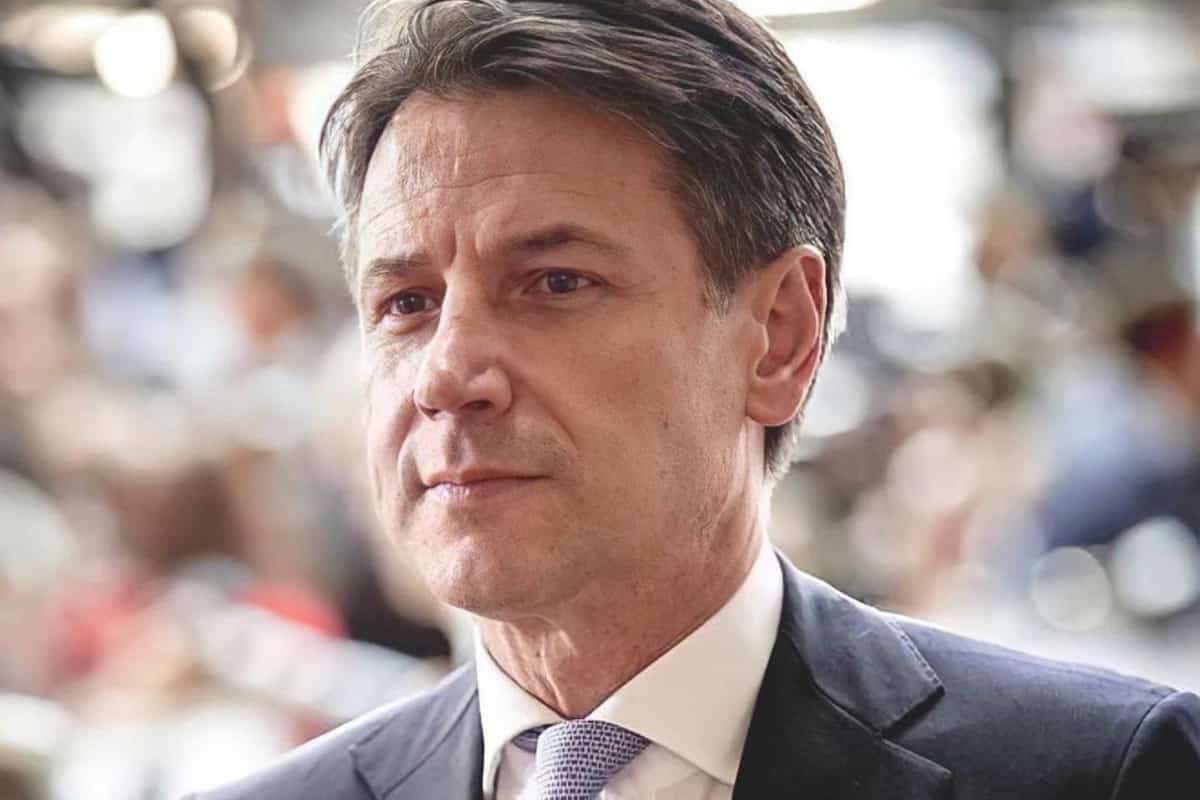 Giuseppe Conte ricoverato al Gemelli per intossicazione alimentare: quali sono le condizioni del presidente del M5s