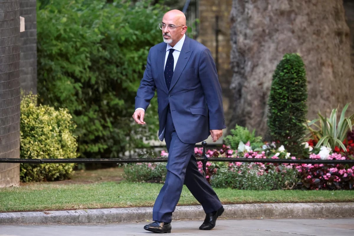 Nadhim Zahawi, chi è il politico Tory che potrebbe prendere il posto di Boris Johnson nel Regno Unito