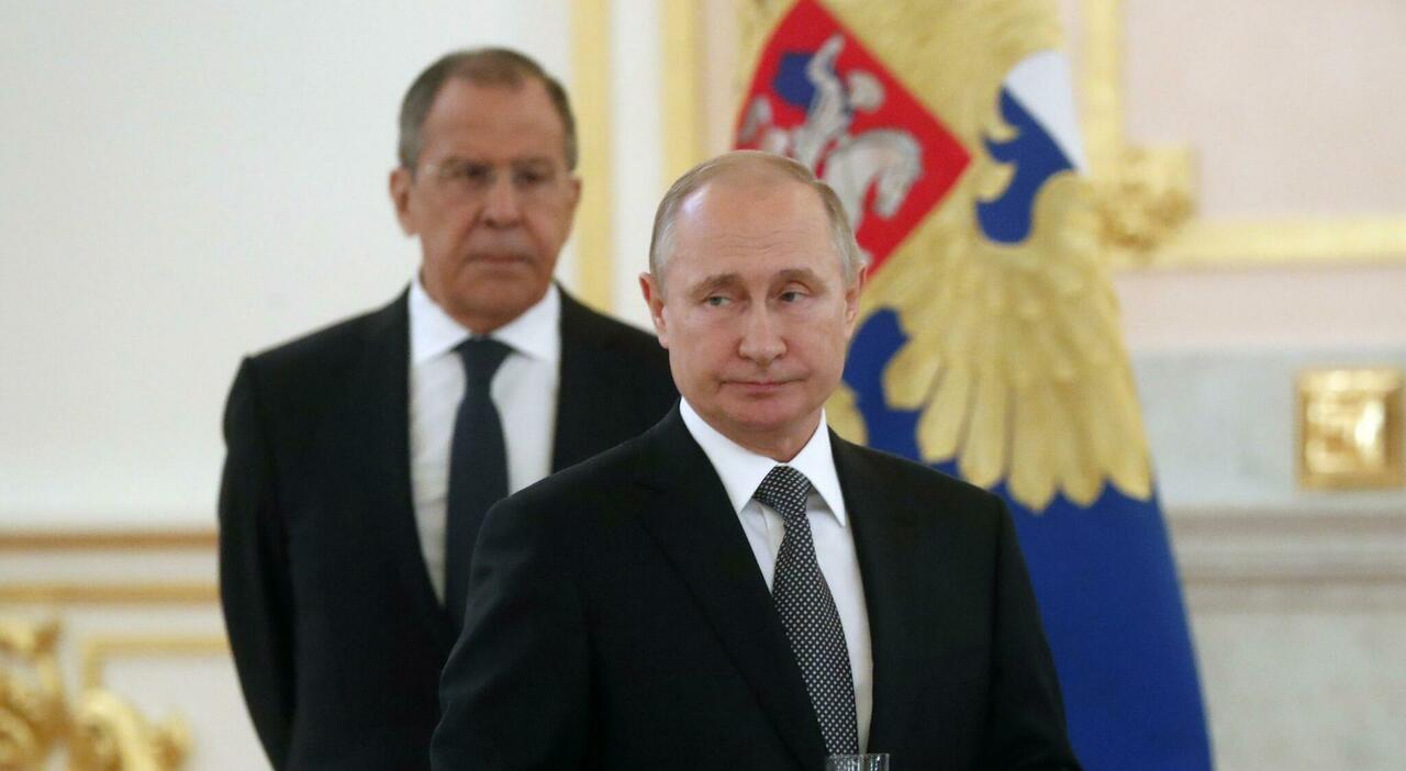 Ucraina, Lavrov avverte: “L’Occidente è vicino al punto di non ritorno”