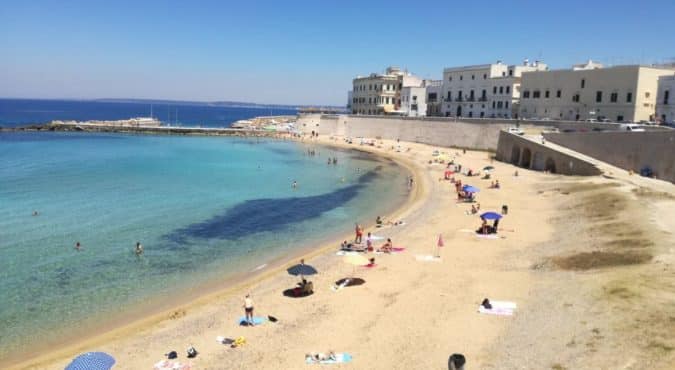 Gallipoli, virus: giovanissimi denunciano sintomi su TikTok ma il Comune denuncia la bufala
