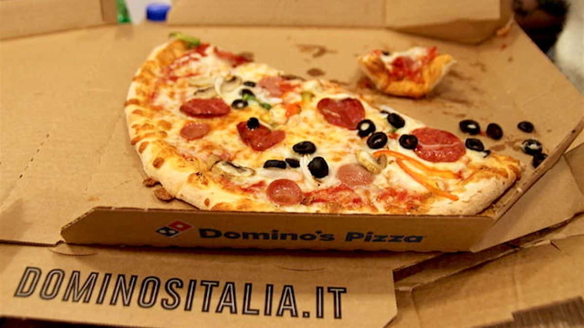 Domino’s Pizza chiude tutti i suoi ristoranti in Italia: ecco i motivi dell’addio