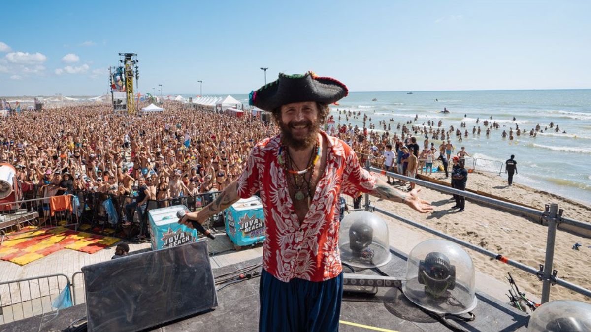 Jova Beach Party a Roccella Jonica: programma, biglietti, scaletta, ospiti, parcheggio e meteo