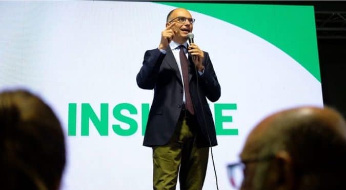 La direzione nazionale del Pd approva il programma: al centro Ddl Zan, taglio delle tasse e lavoro. La destra risponde con Salvini e il suo “credo”