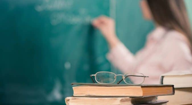Docente esperto, lanciata una petizione online per abolire la figura. L’iniziativa è partita da un professore siciliano