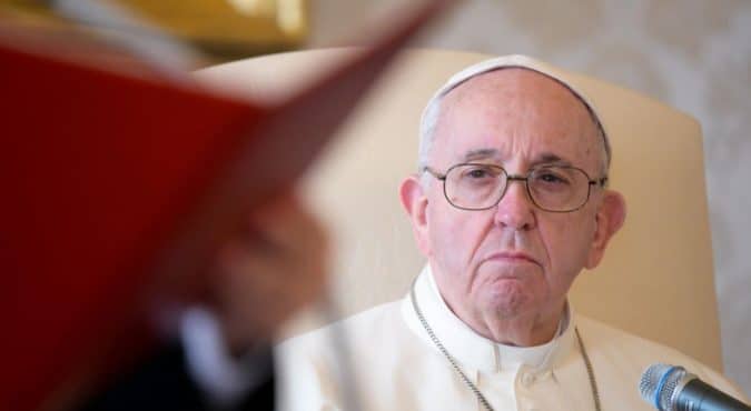 Papa Francesco in preghiera per Darya Dugina: il ricordo del Pontefice fa infuriare Kiev