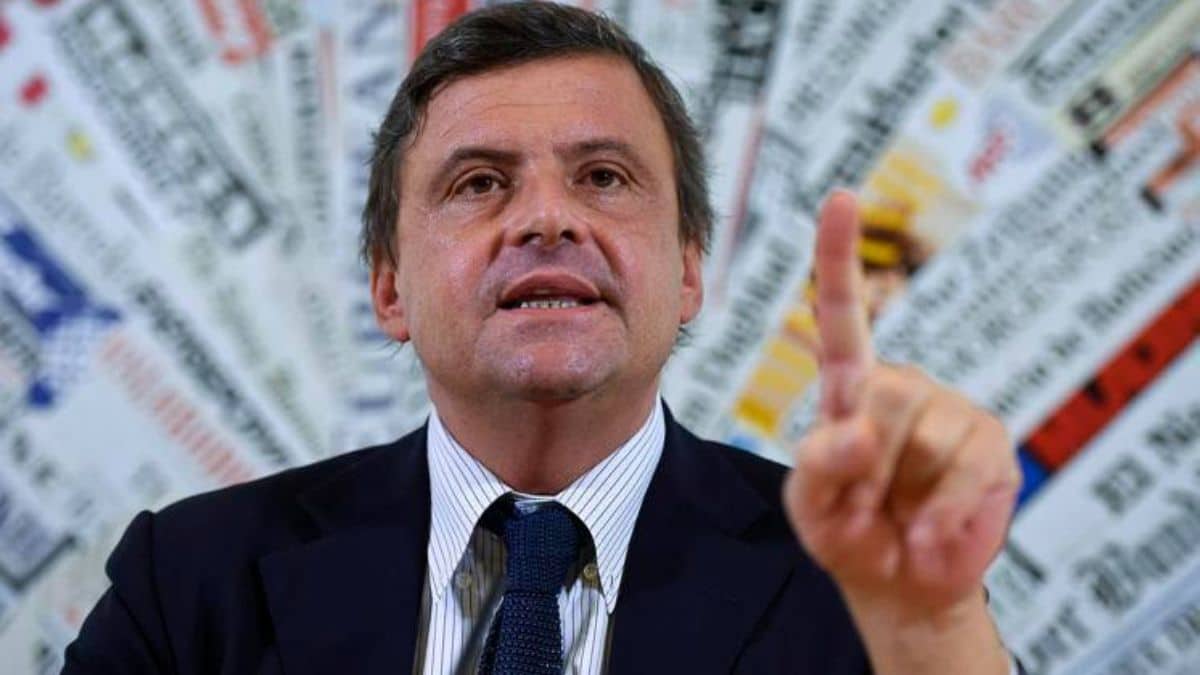 Elezioni, Calenda risponde alla Meloni. La leader di FdI lo ha attaccato. La replica: “È inesperta e non è pronta a fare la premier”