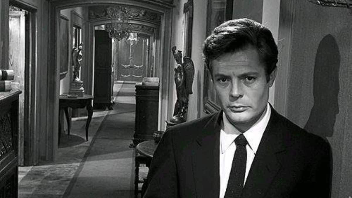 Marcello Mastroianni, chi era l’attore: vita privata, moglie, causa morte, Sophia Loren e film famosi
