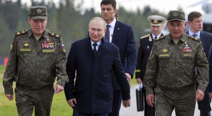 Mosca annette i territori ucraini occupati dai soldati russi con l’operazione militare speciale: la cerimonia ufficiale si terrà al Cremlino in presenza di Putin