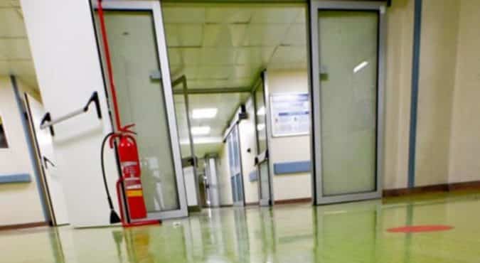 Lombardia, Pronto Soccorso: i pazienti sulla barella per giorni. Approvato il Piano per l’efficientamento