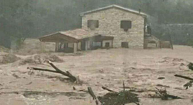 Marche, alluvione: la Procura indaga per omicidio colposo. Il CNR interviene sulle cause della pioggia record e fiumi esondati