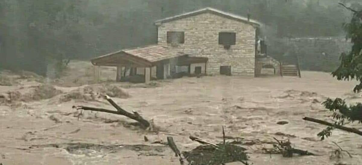 Marche, alluvione: la Procura indaga per omicidio colposo. Il CNR interviene sulle cause della pioggia record e fiumi esondati