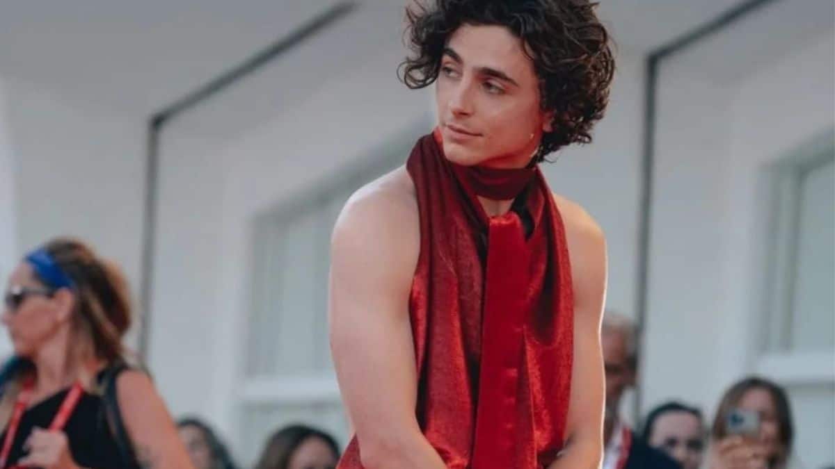 Timothée Chalamet al Festival di Venezia con nude look presenta il suo film “Bones and All”