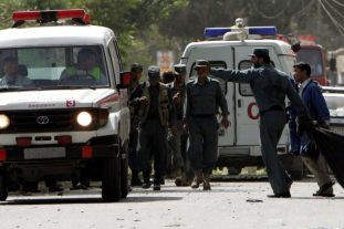 Attentato kamikaze a Kabul in una scuola: si contano almeno 32 vittime e 40 feriti