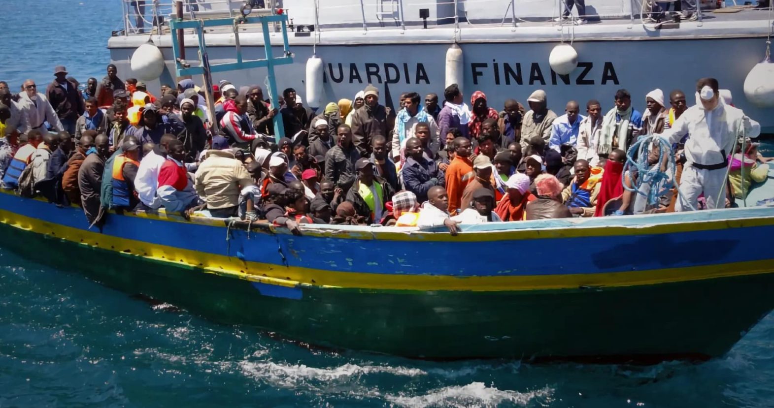 Sui migranti la Cei scomunica il Governo