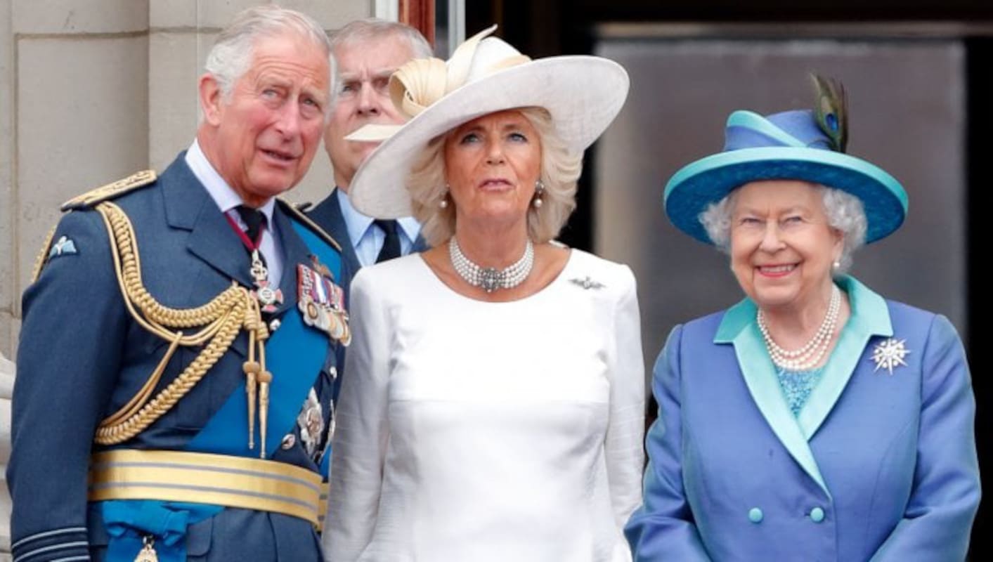 Con la morte della Regina Elisabetta II, il suo primogenito è salito al trono con il nome di Carlo II: sua moglie Camilla diventerà Regina consorte?