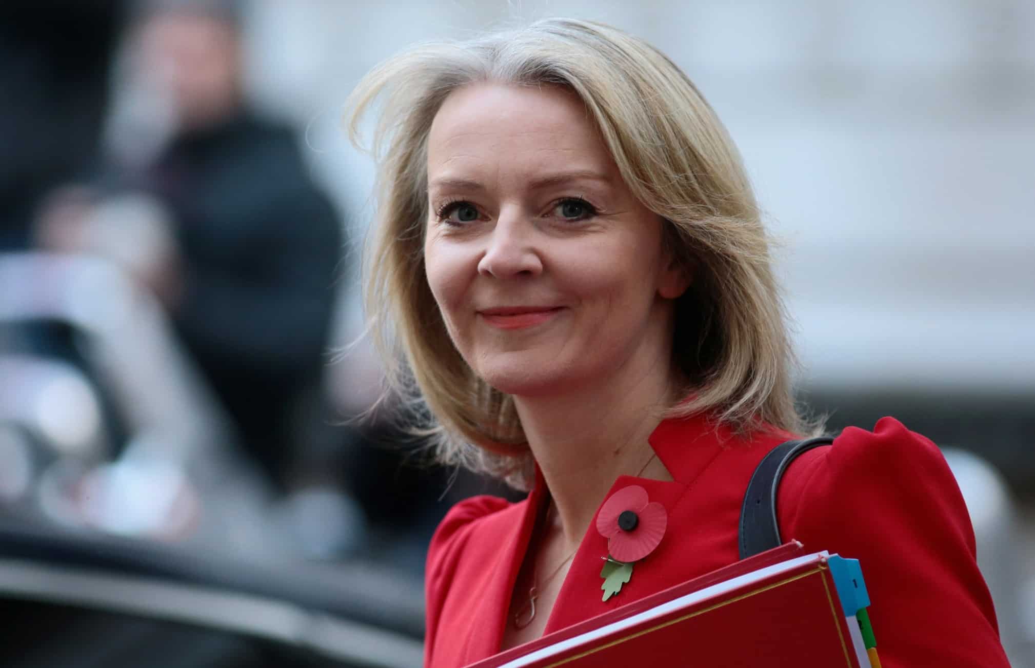 Liz Truss è il nuovo primo ministro del Regno Unito: battuto al ballottaggio Rishi Sunak