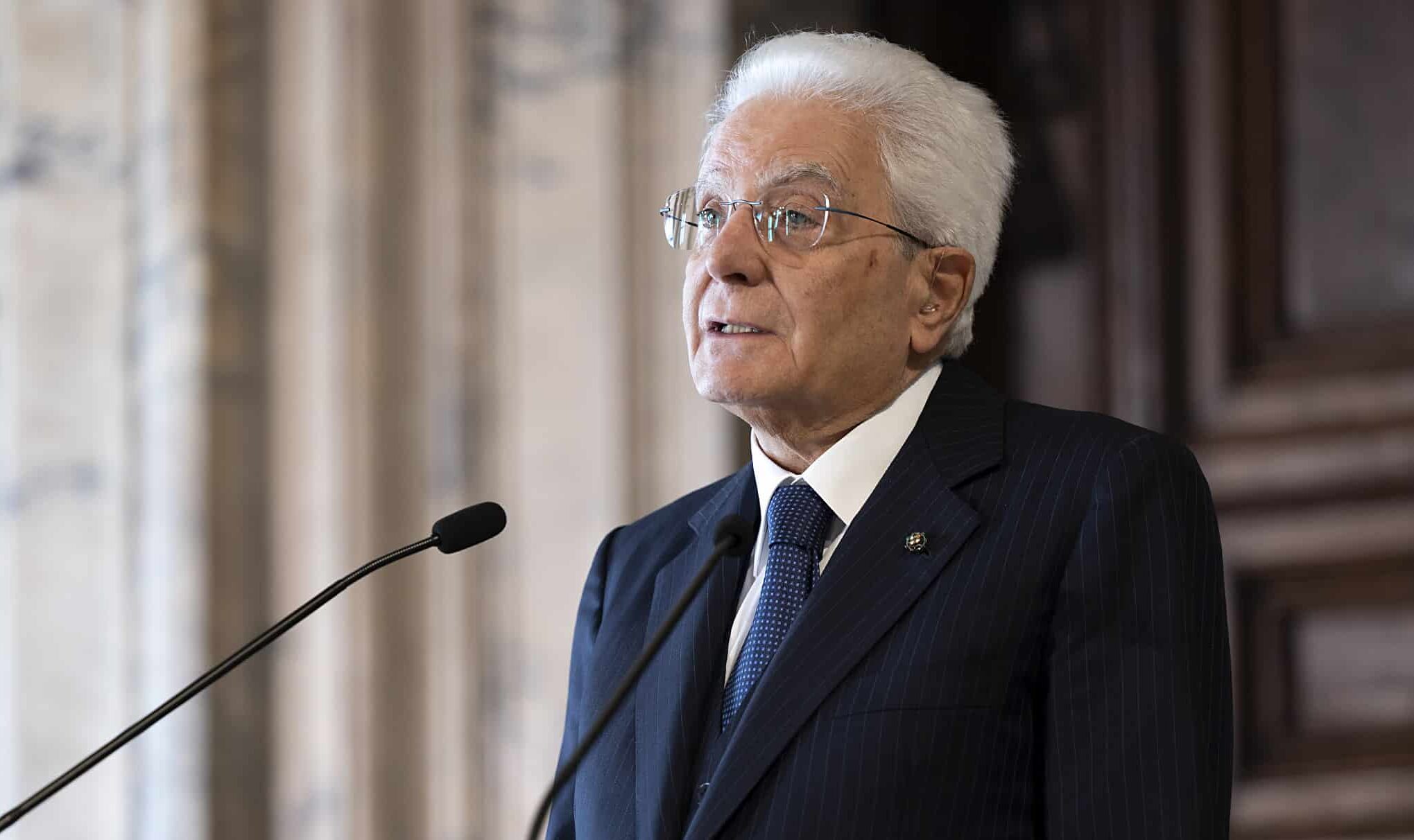 Il Governo archivia il Covid, ma Mattarella avverte: “Serve responsabilità”