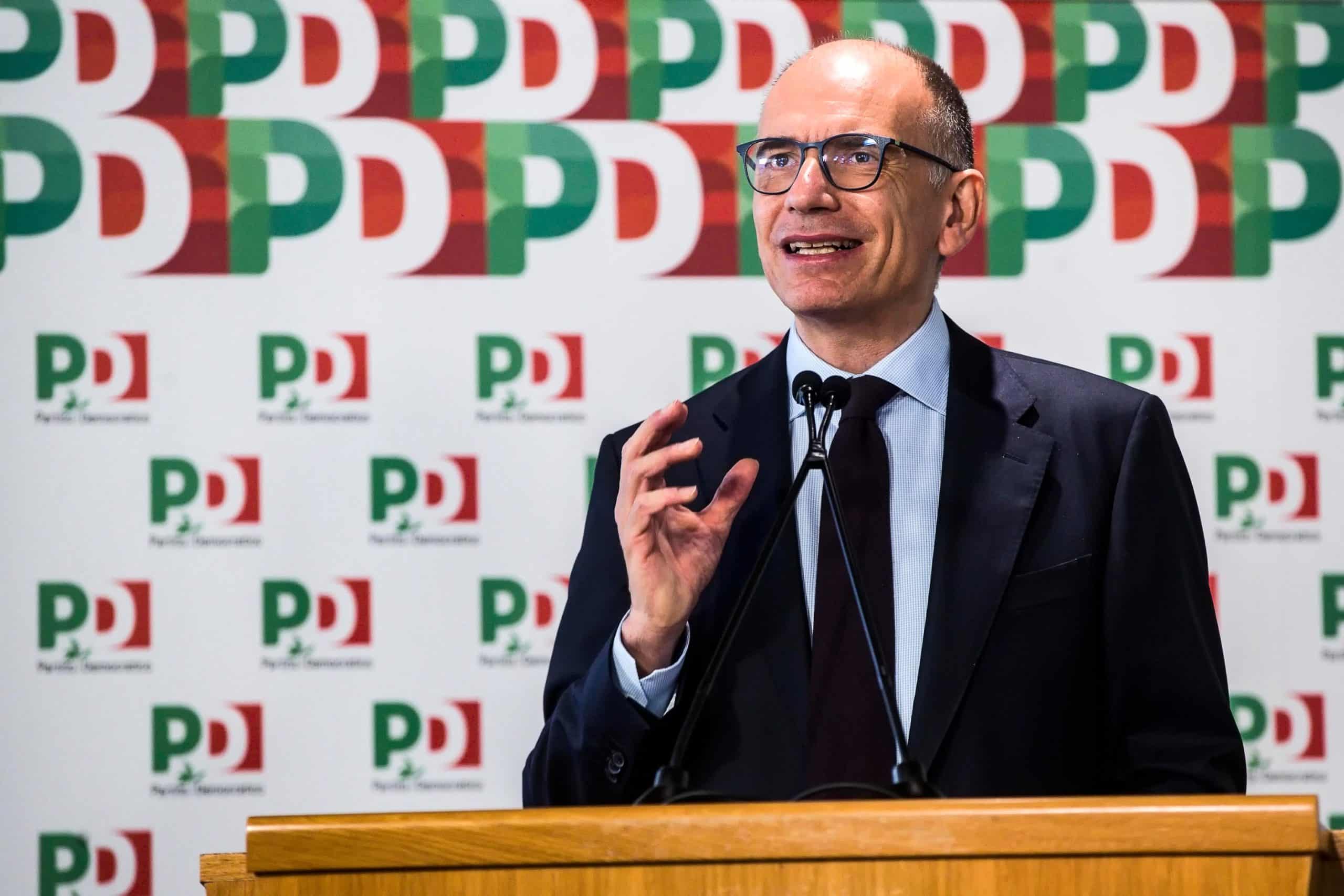 Letta immagina una nuova classe dirigente del Pd composta da donne. Ma resta in prima linea e annuncia elezioni anticipate quando il Governo Meloni cadrà