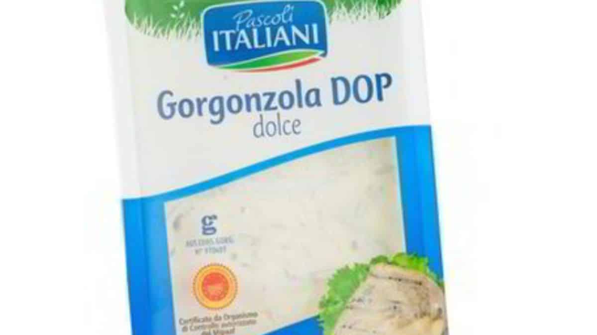 Listeria, gorgonzola: ritirato un lotto del formaggio da un supermercato. I dettagli nella nota del Ministero della Salute