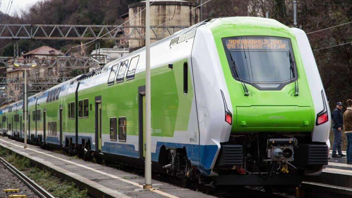 Altro che indennizzi per i ritardi, su Trenord sfreccia l’ennesimo bluff