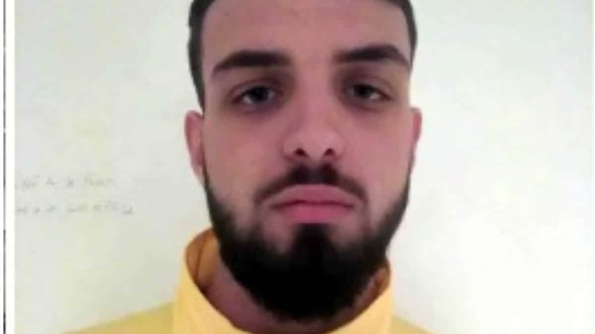 Alessio Bossis, chi era il 22enne scarcerato e poi ucciso dal clan a Volla: era coinvolto in una “stesa”