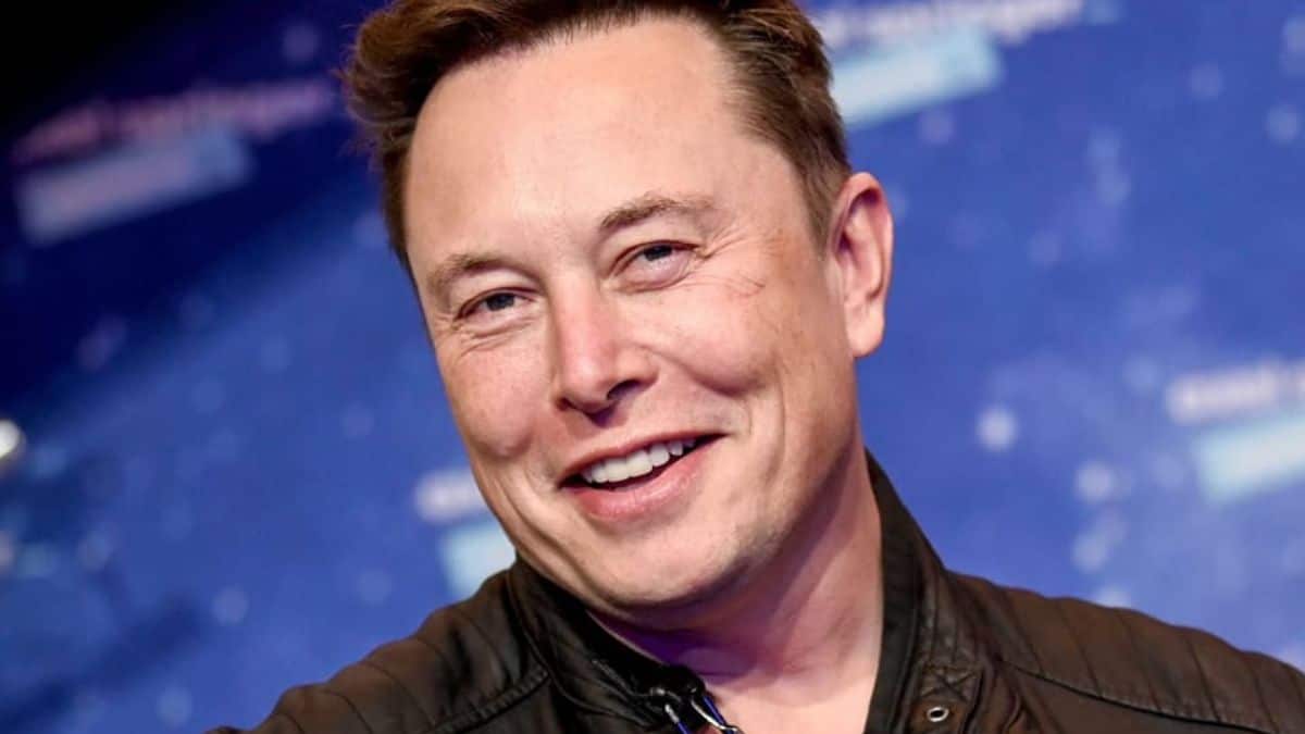 Elon Musk propone piano per la pace in Ucraina ma Zelensky è indignato