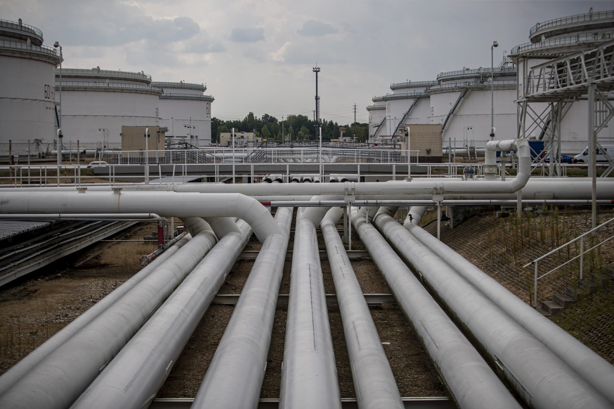 Falla nell’oleodotto Druzhba in Polonia che porta il petrolio dalla Russia all’Europa: ignote le cause del danno
