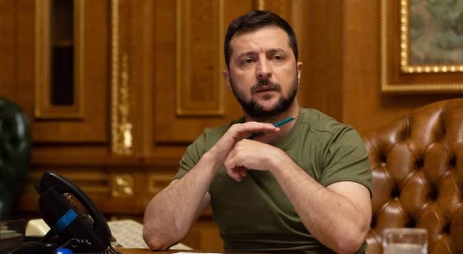 Zelensky chiede al G7 uno scudo aereo per l’Ucraina