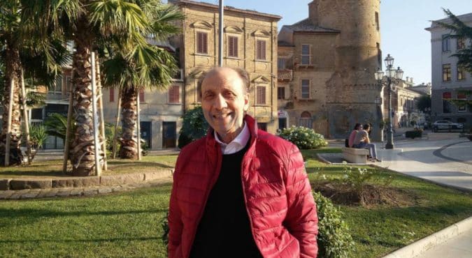Umberto Balsamo oggi: età, canzoni famose, vita privata, moglie e figli del cantante di Balla