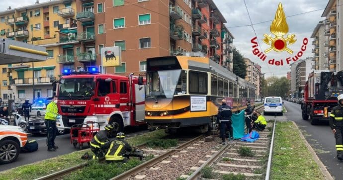 Tram investe 14enne a Milano