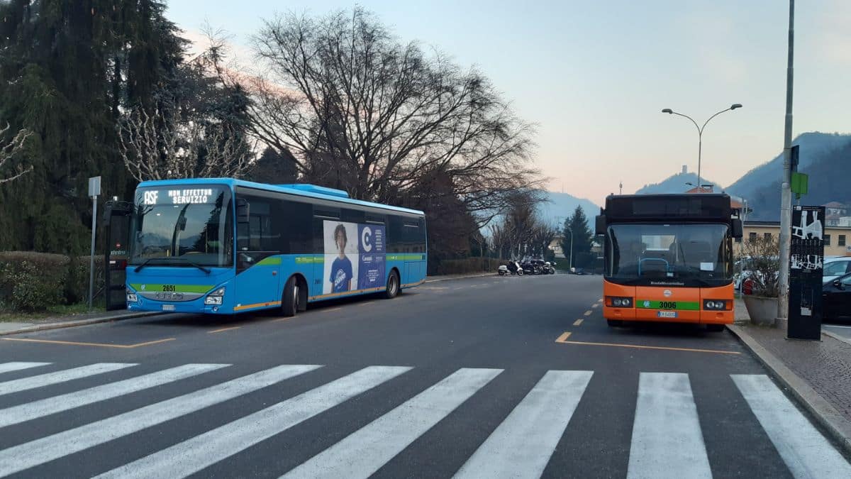 Sciopero generale 16 dicembre, si fermano mezzi di trasporto: le fasce orarie e corse garantite