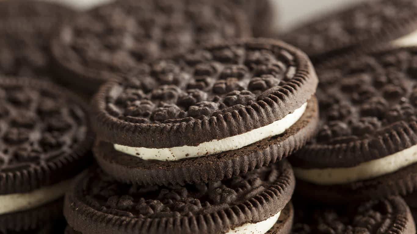 Ammoniaca nei biscotti Oreo scoperta in un’azienda in Olanda: sul caso interviene Salvini