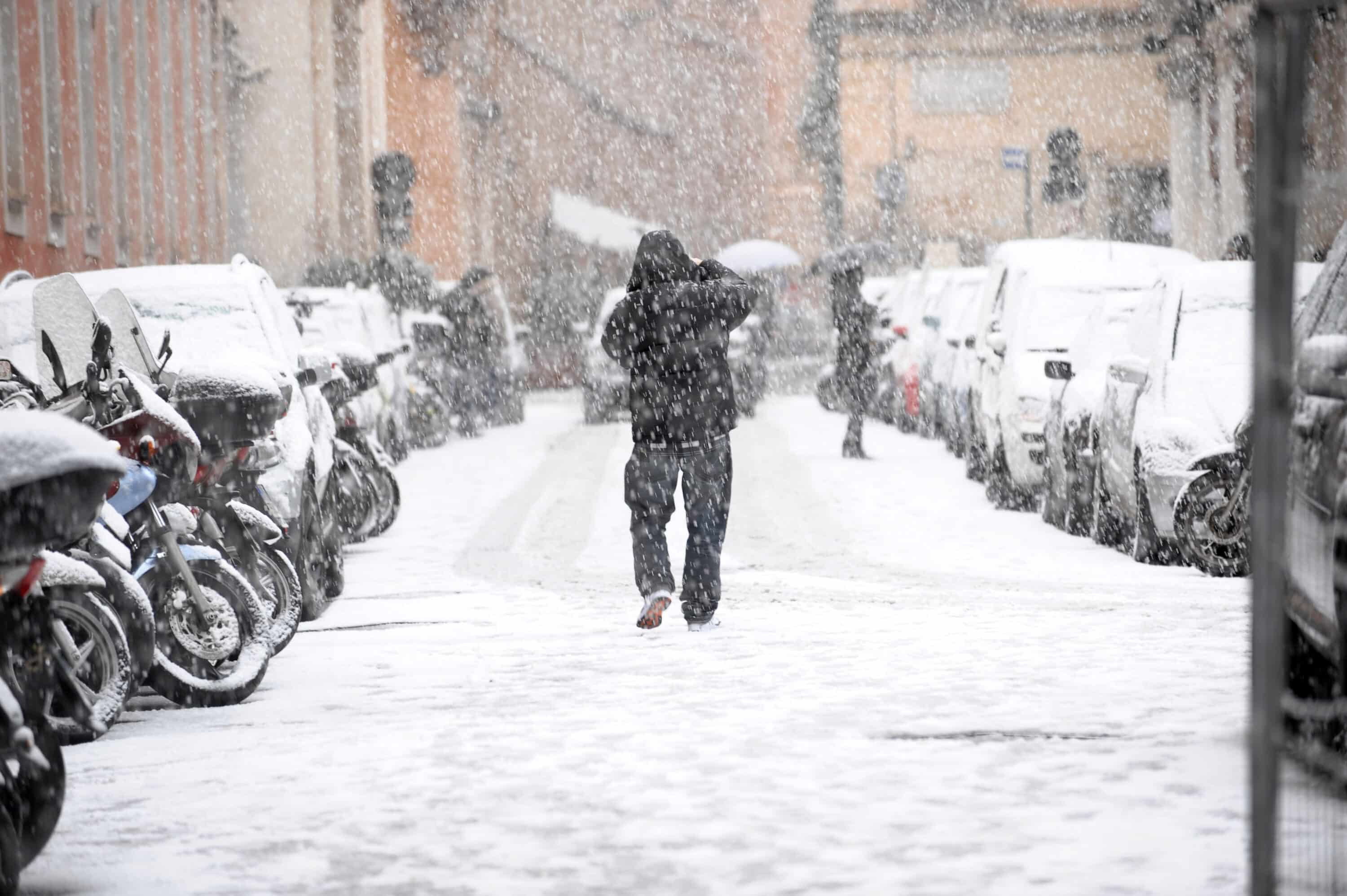 Ondata di maltempo in arrivo. Dall’Emilia alla Calabria trema l’Italia a rischio alluvione