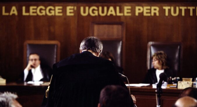 AULA TRIBUNALE DI MILANO MAGISTRATURA LEGGE