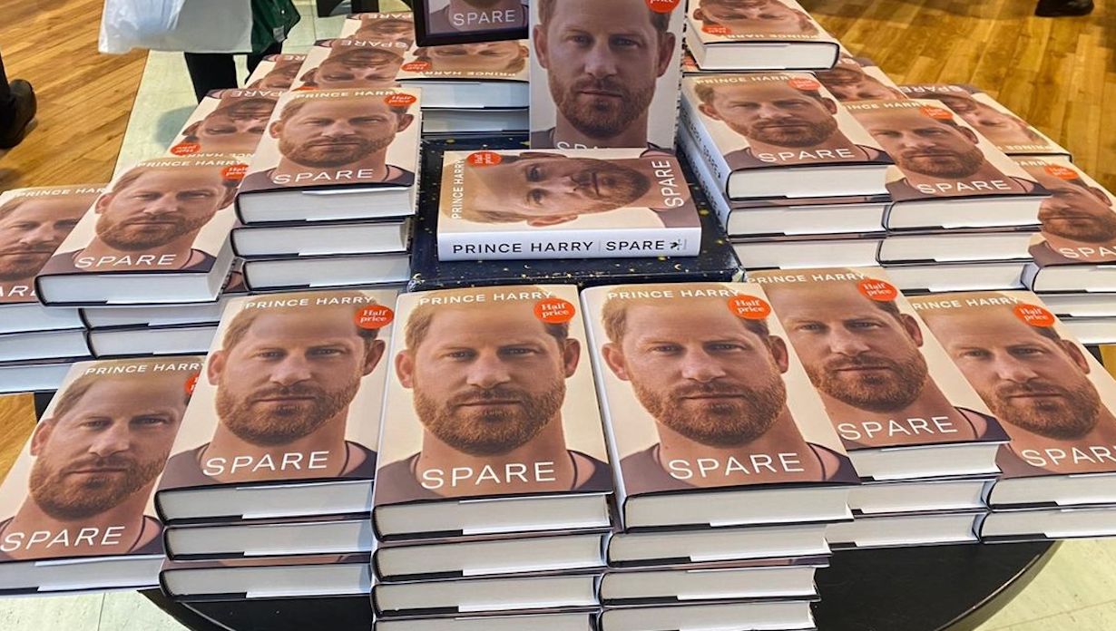 “Spare” va a ruba. Anche in Italia clamoroso successo per il libro di Harry