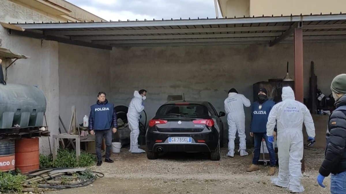 Auto di Matteo Messina Denaro ritrovata: una Giulietta nera vicino al terzo covo