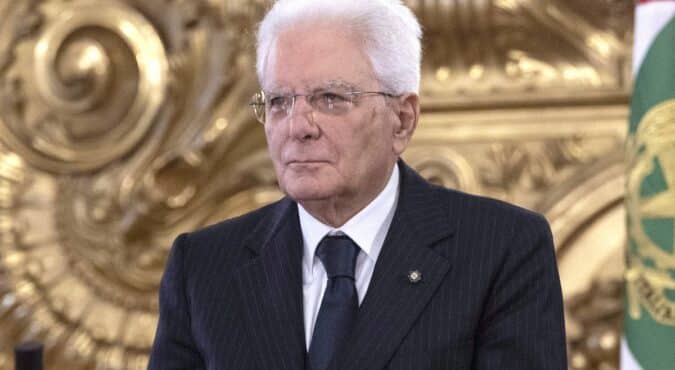 Decreto carburanti, la firma di Mattarella. Oggi in Gazzetta, da domani in vigore